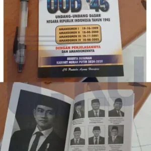 UUD 45 Kecil Tipis 64 Hal Kertas CD (PAG)