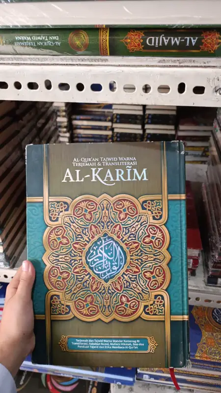 ALQ TERJ TAJWID AL KARIM A4 BSR HC - الكتب التراثية / المعاهد | Halim Kitab Utama
